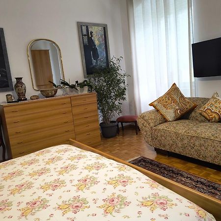 Appartamentomonika Con Parcheggio Privato - Volano Luaran gambar